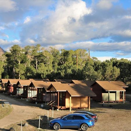 Eycat Lodging Company Wapiti Exterior photo